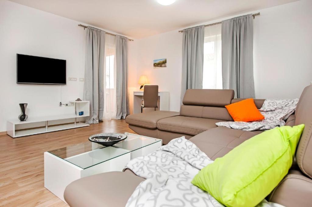 Aria Room And Apartmant Fuga Rovinj Luaran gambar