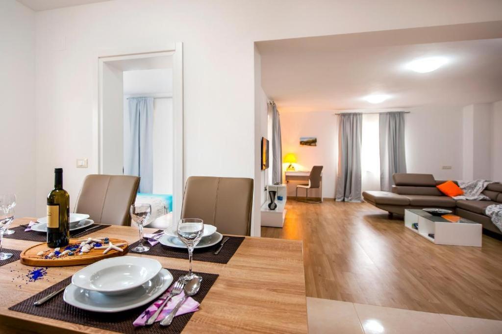 Aria Room And Apartmant Fuga Rovinj Luaran gambar